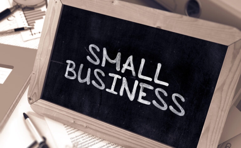 WHY MOST SMALL BUSINESSES STRUGGLE WITH CASH FLOW (AND THE LEGAL RISKS THEY IGNORE)